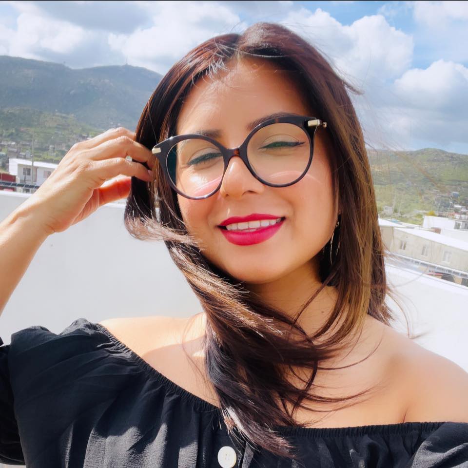 laura alba